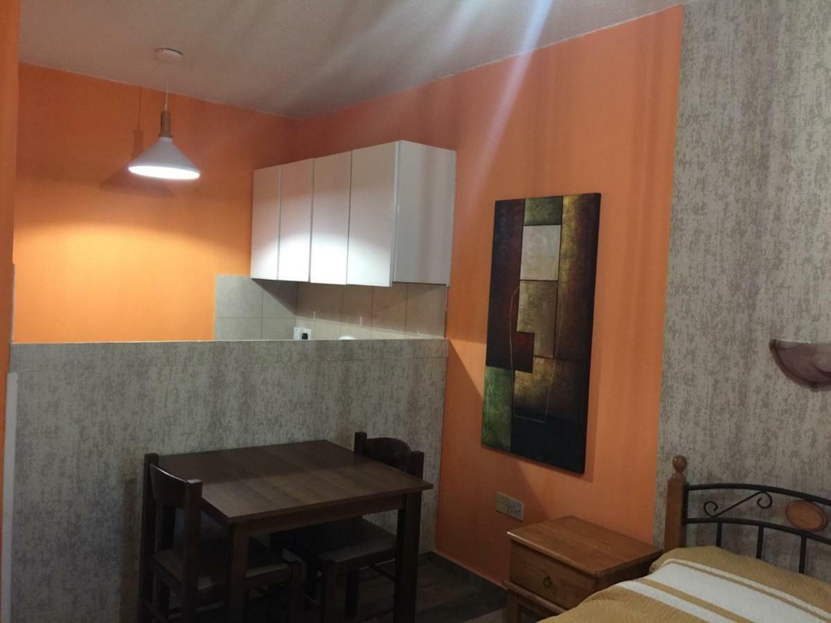 Pomelo Apartments Ayia Napa Luaran gambar